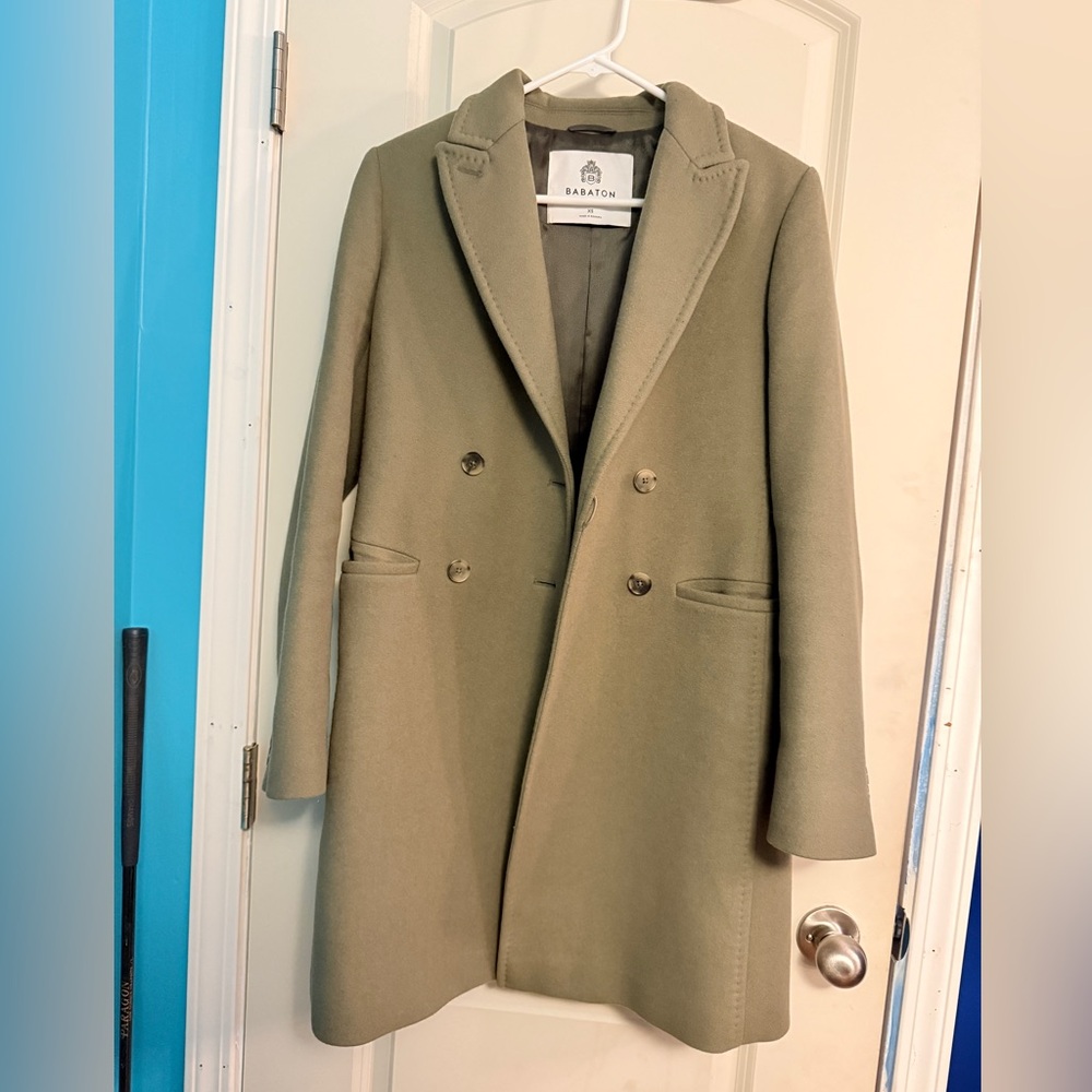 Aritzia Babaton Atelier Coat size XS 95% Virgin wool